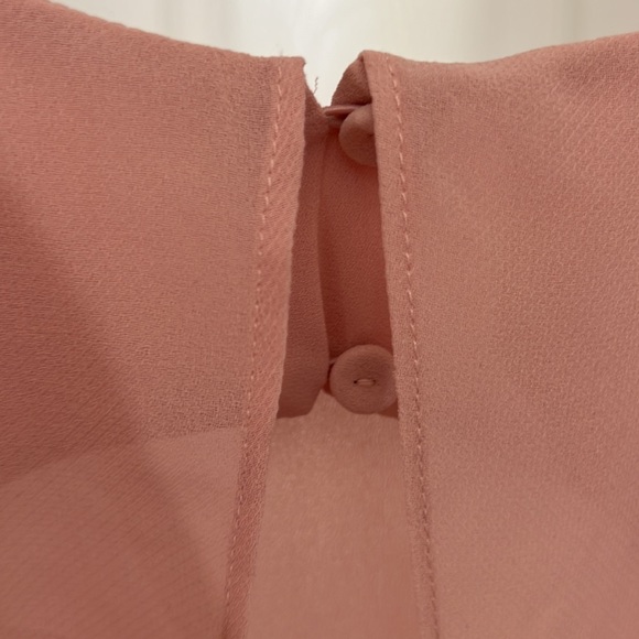 BCBGmaxazria Chiffon Pink Cut Out Back Top - Picture 5 of 6